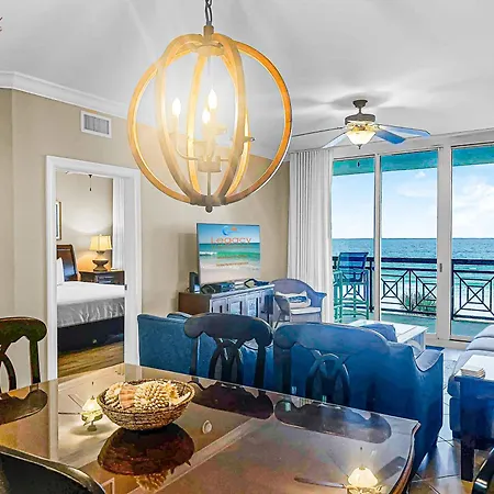 Azure #404 Luxurious 4Bd Beachfront Condo
